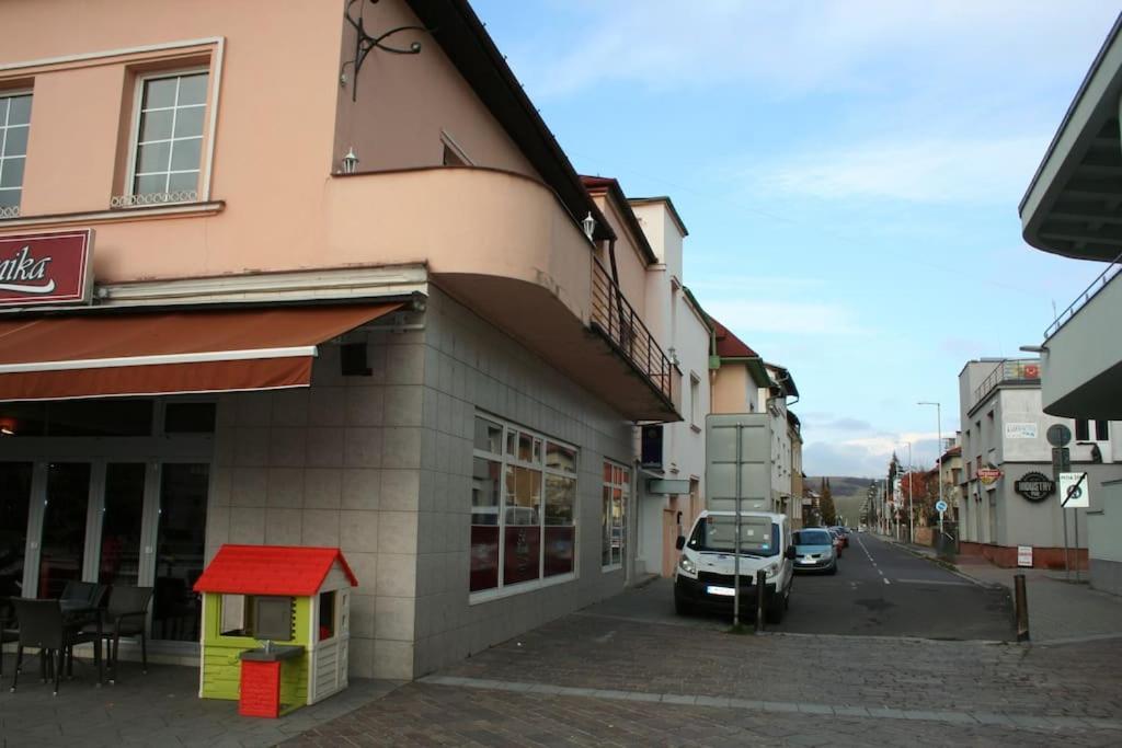 Apartman Lm Liptovský Mikuláš 外观 照片