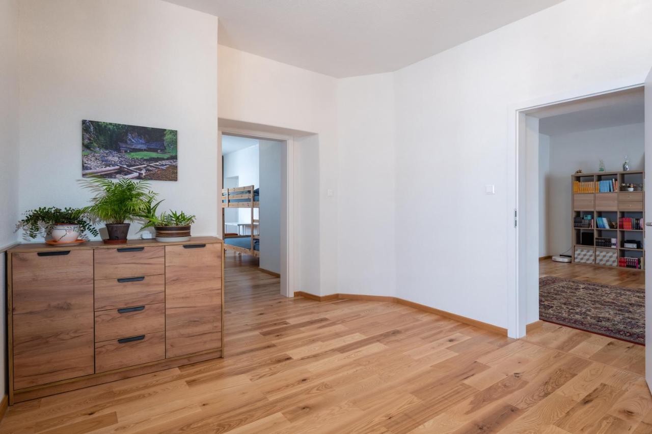 Apartman Lm Liptovský Mikuláš 外观 照片